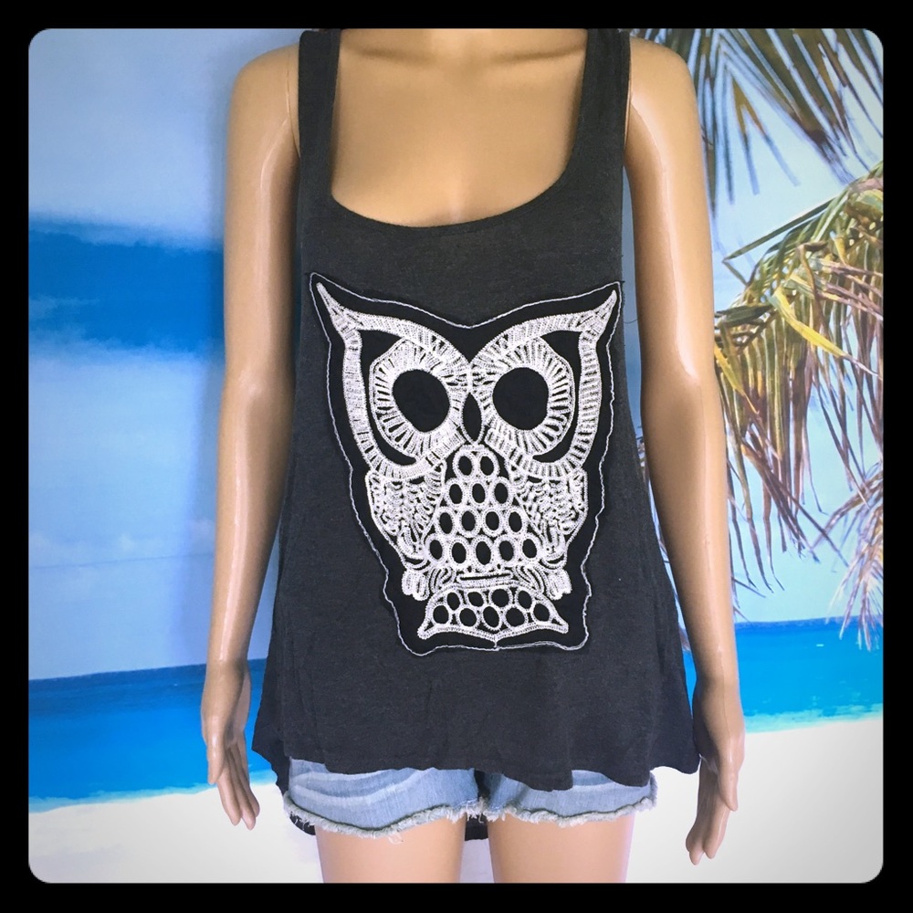 Vintage style owl tank top size medium